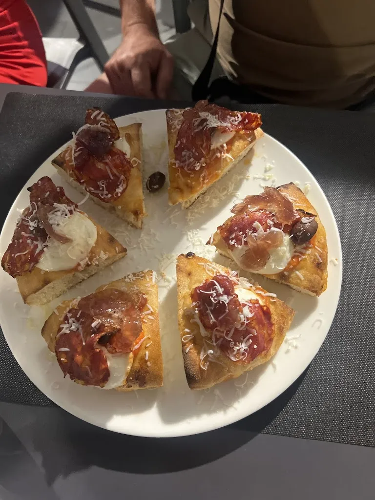 Adam Béreš_ConTé_Conversano_review