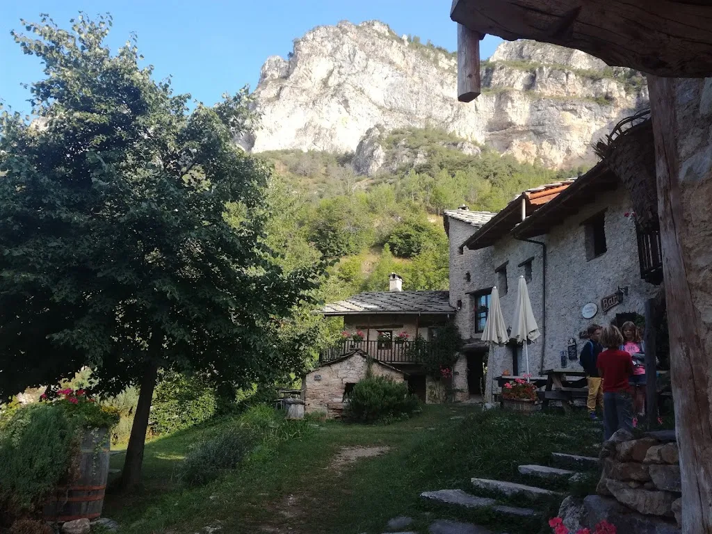 Alice_Locanda Del Silenzio_Macra_recensione