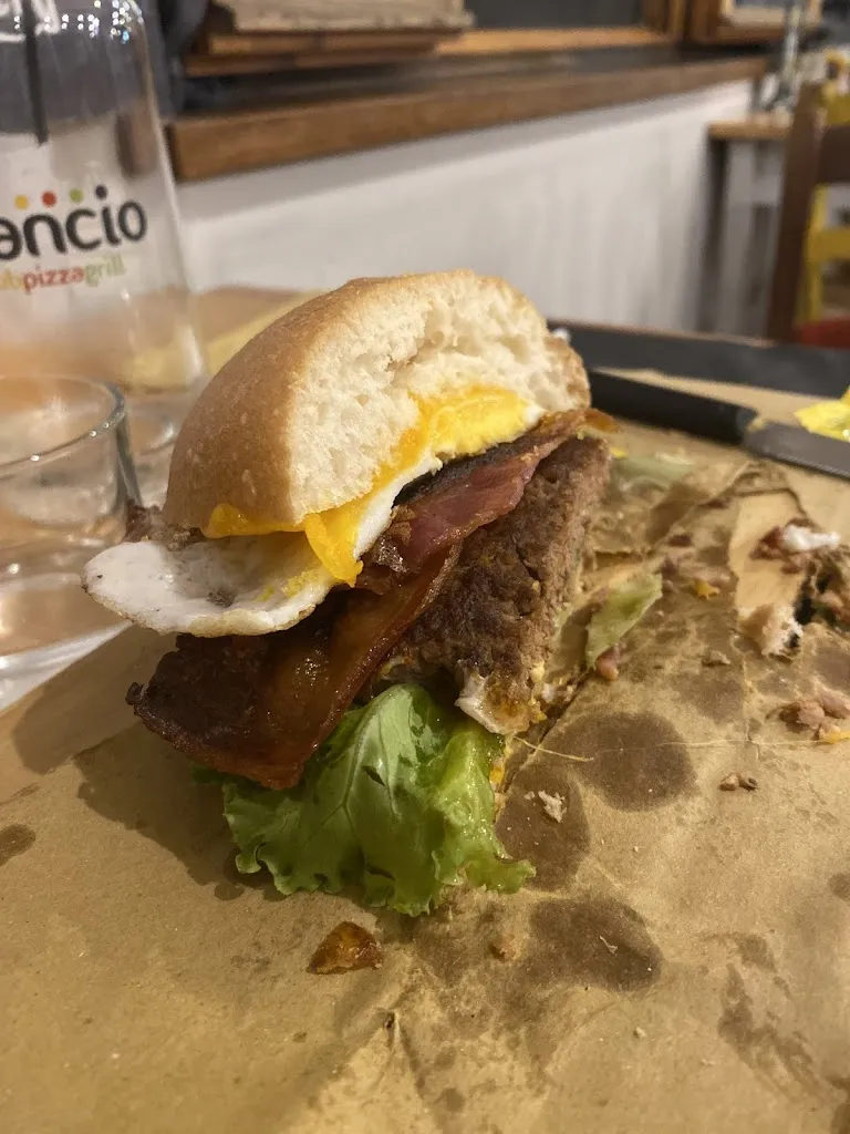 Silvia_Blancio pub pizza grill_Lusernetta_review