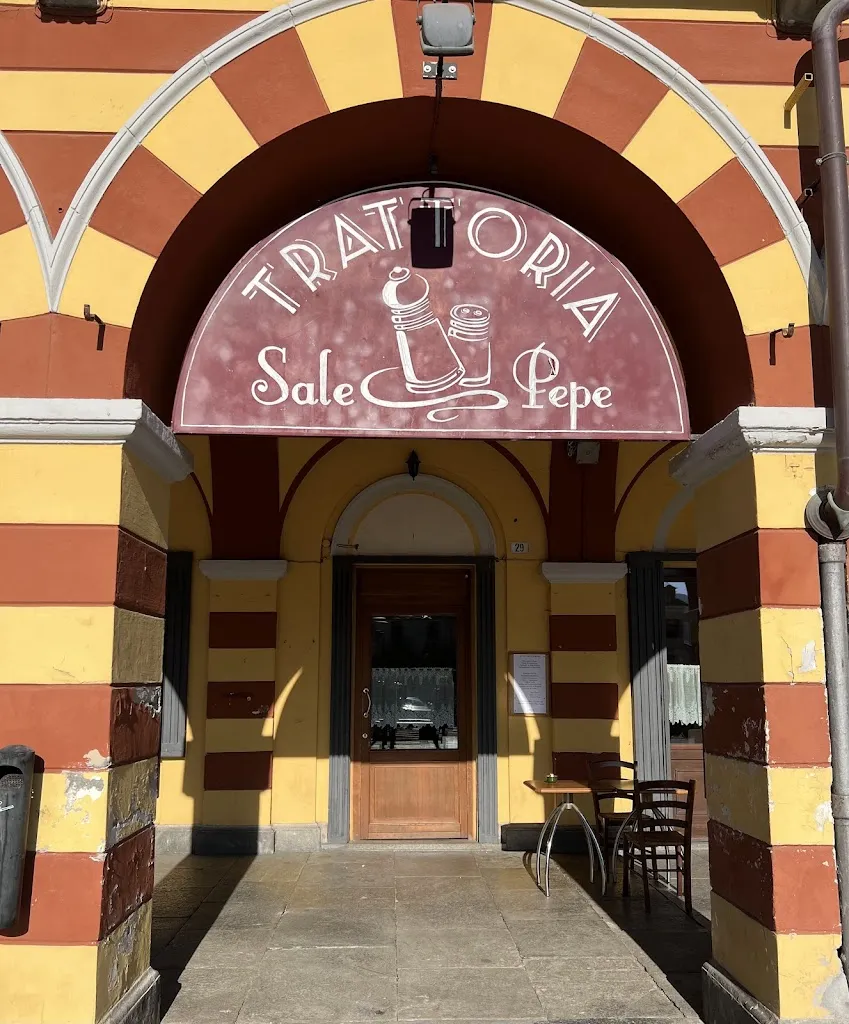 Trattoria Sale & Pepe restaurant in Lusernetta