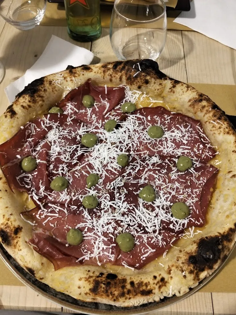Massimo Giardino_Don Mimmo Contemporary Pizza and Burger_Magliano Alfieri_review