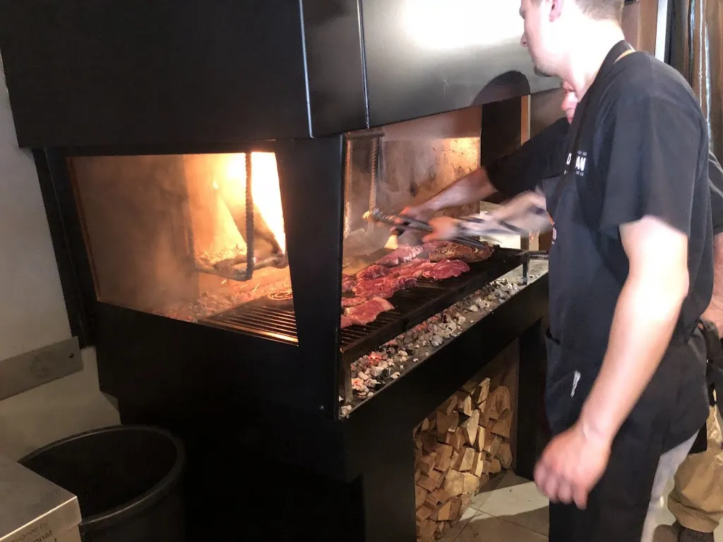 Maurizio Vrenna_Brasserie HD by Mattia_Magliano Alpi_review