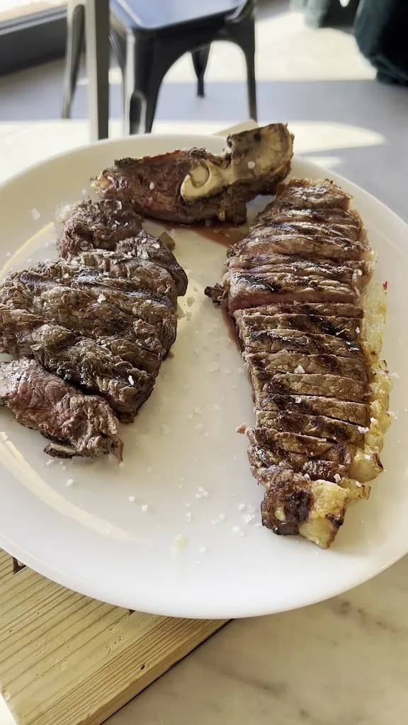 Brasserie HD by Mattia_Magliano Alpi_slider_image_2