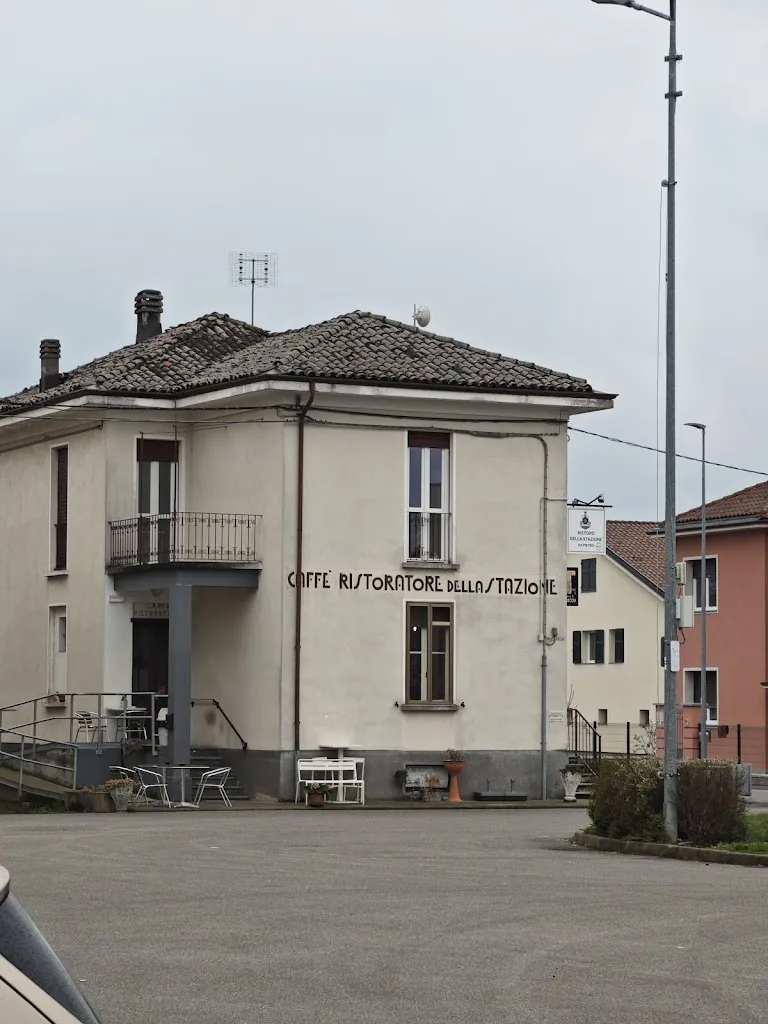 RISTORO DELLA STAZIONE da Pietro_Magliano Alpi_slider_image_3