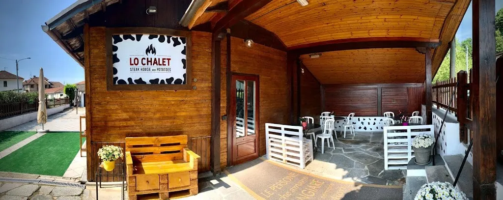 Lo Chalet Steakhouse restaurant in Maglione-Crosa