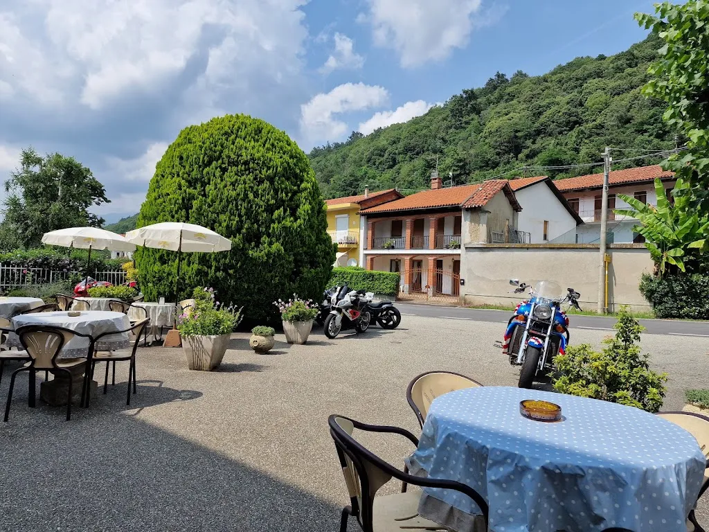 Bar Ristorante della Serra_Magnano_slider_image_3