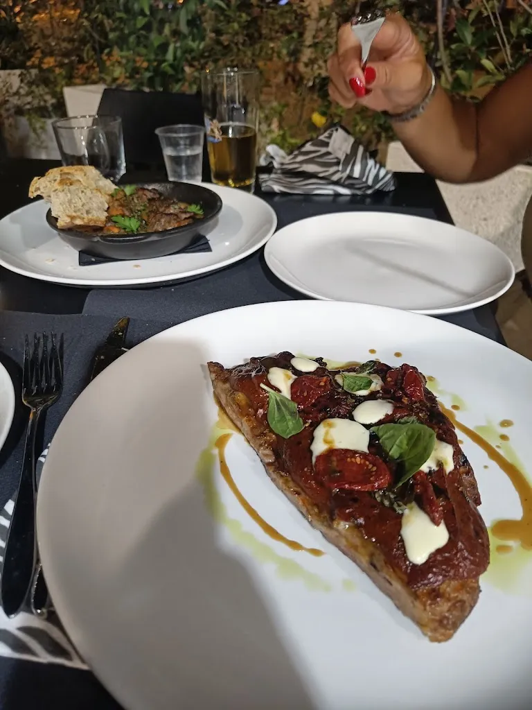 Francesco Lorusso_Mamita Club_Conversano_review