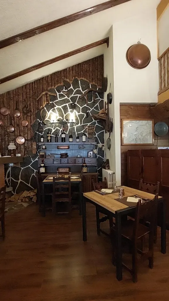 Taverna Del Rosa_Macugnaga_slider_image_2