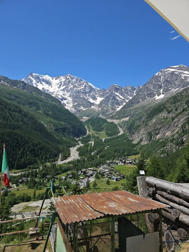 Gianluca Toti_Rifugio Scarteboden_Macugnaga_recensione