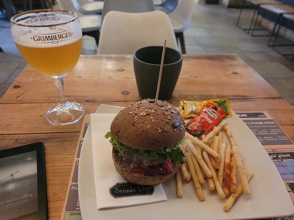 Andrius K_Senner Pub_Macugnaga_review