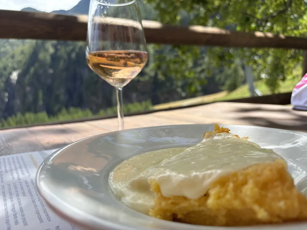 Davide Quadrelli_Agriturismo Alpe Burki_Macugnaga_review