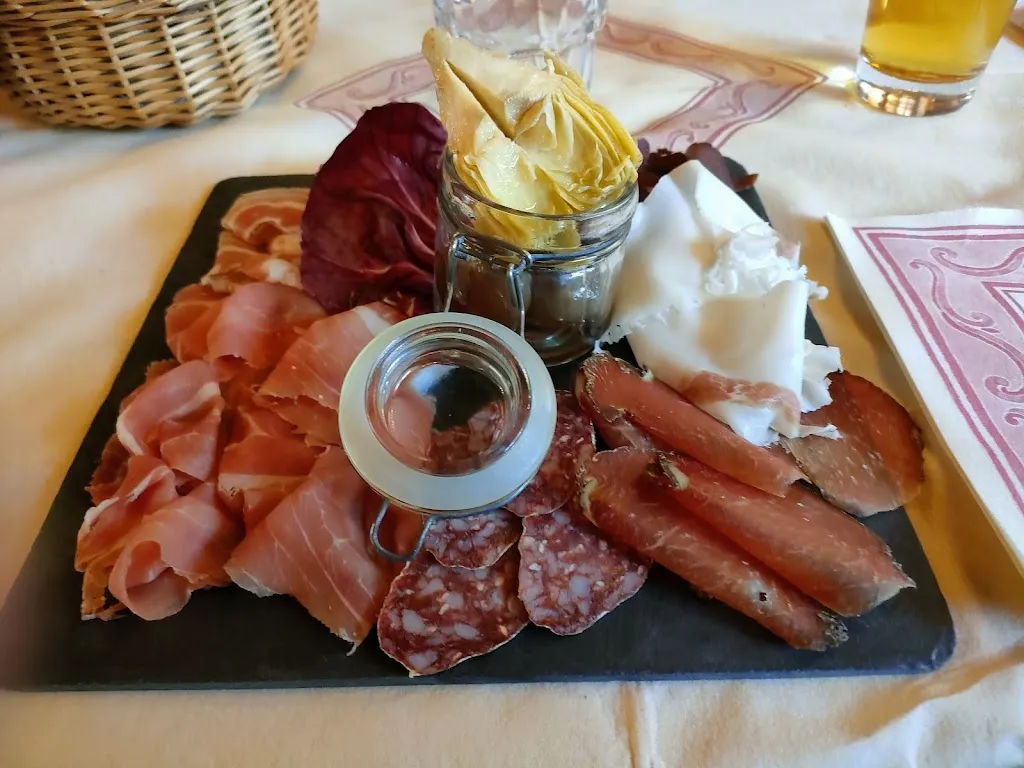  Ristorante Macugnaga_Macugnaga_slider_image_3