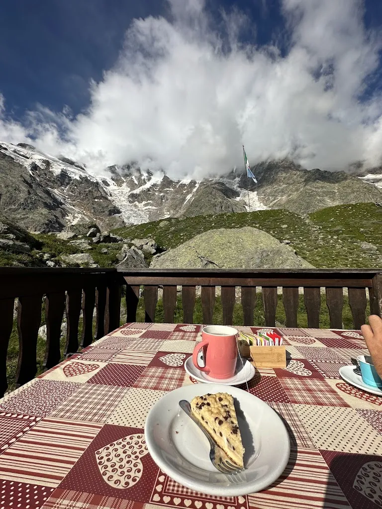 Jana Bjelica_Rifugio Zamboni Zappa_Macugnaga_review