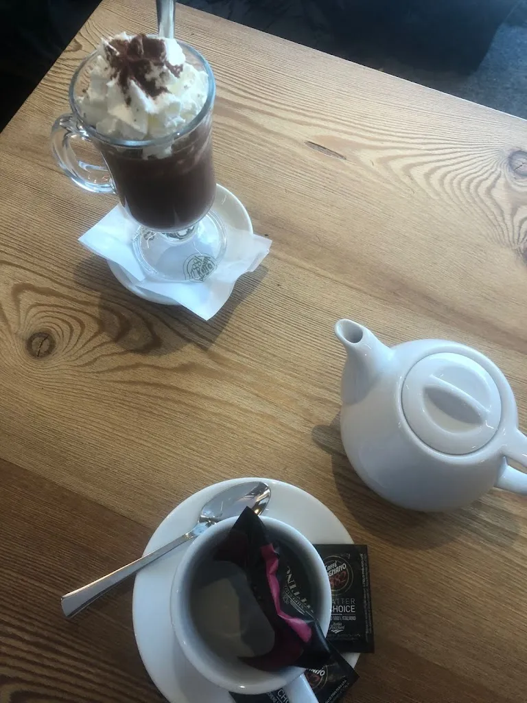 Marta Castagnola_Bar Pasticceria Jäger_Macugnaga_review