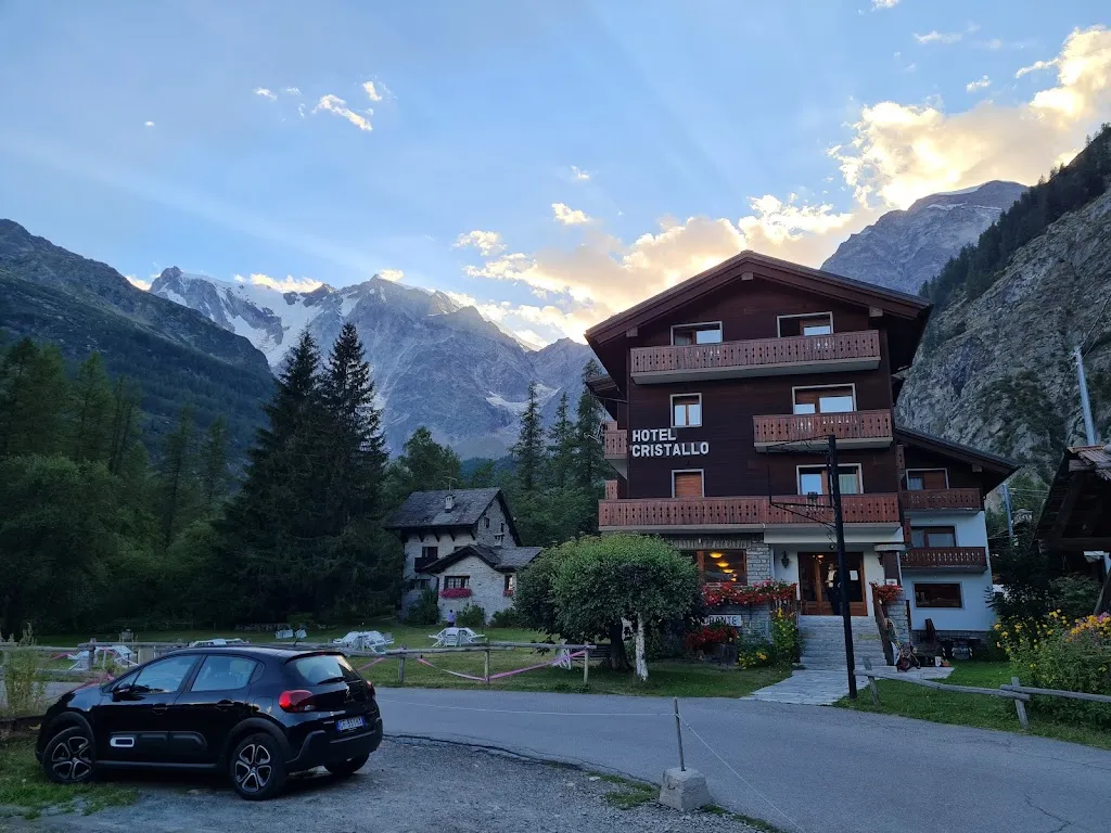 Albergo Cristallo restaurant in Macugnaga