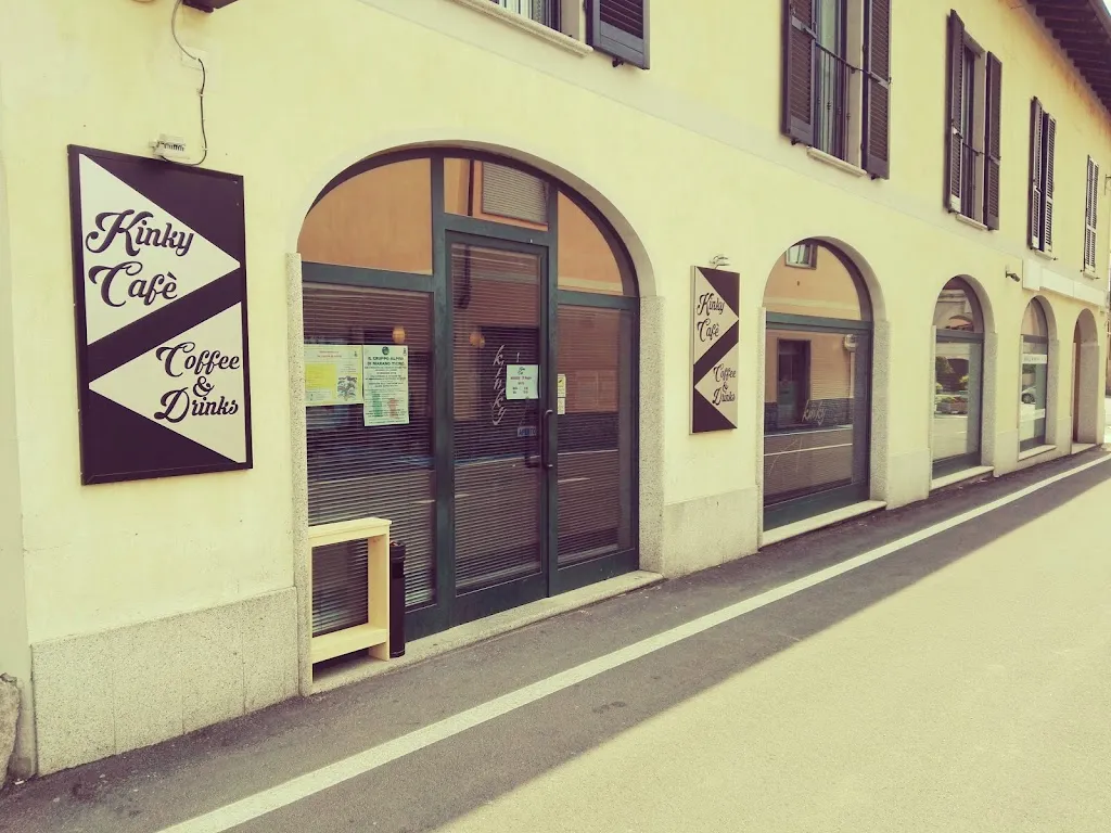 kinky Cafè_Marano Ticino_slider_image_3