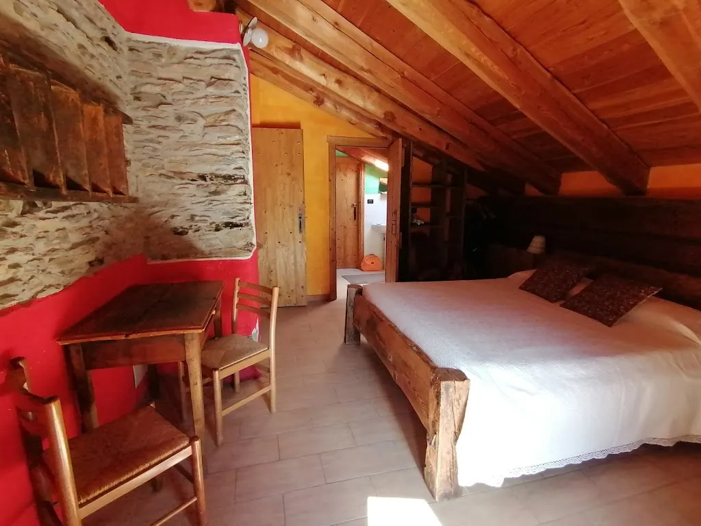 Locanda La Marmu e Osteria della Croce bianca Marmora_Marmora_slider_image_3