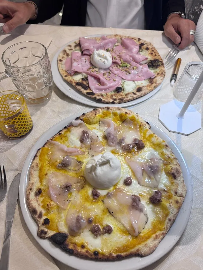 maurizio billi_Rosty pizza 2_Conversano_review