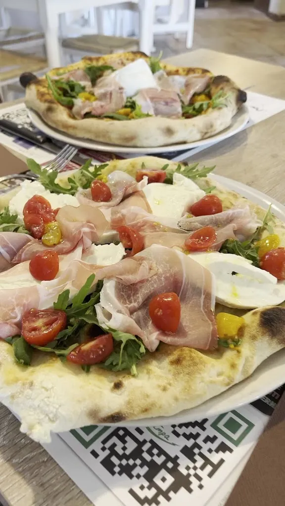 Cristina Maximciuc_Con Le Mani in Pasta - Pizza e Pasta Fresca_Masserano_review