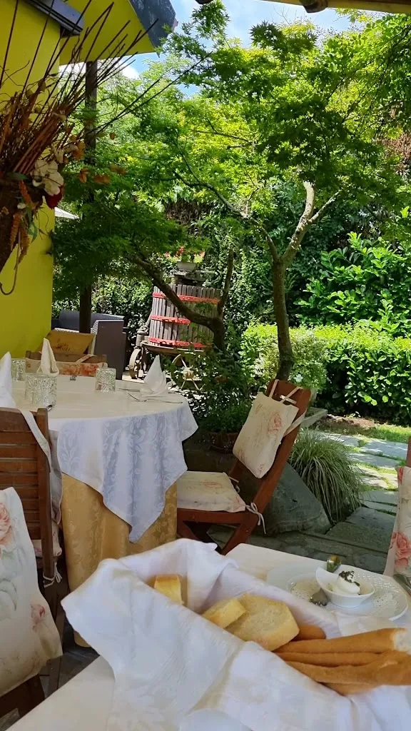 Ristorante Darmagi_Mercenasco_slider_image_2