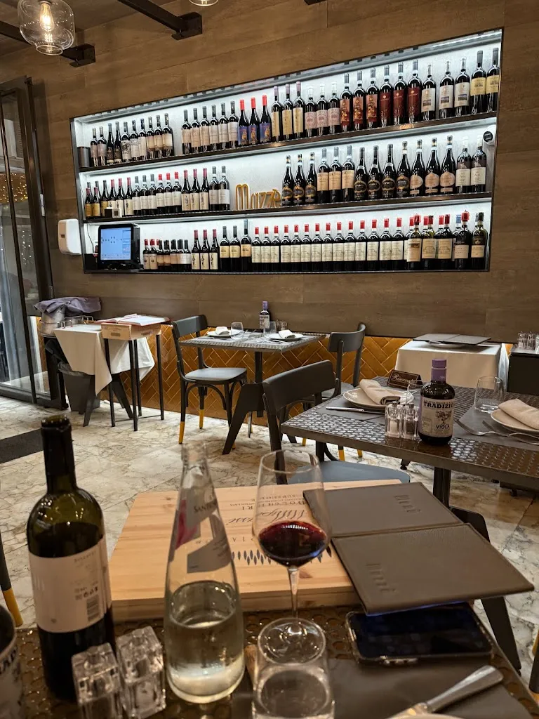 Dog1 Full_Ristorante Mazzè_Mazze_review