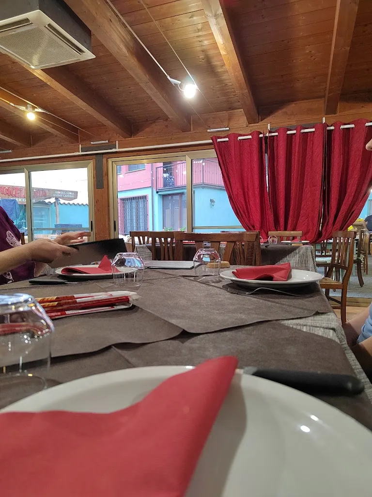 Raffaele Bergamo_Ristorante pizzeria La Cometa 2.0_Mazze_review