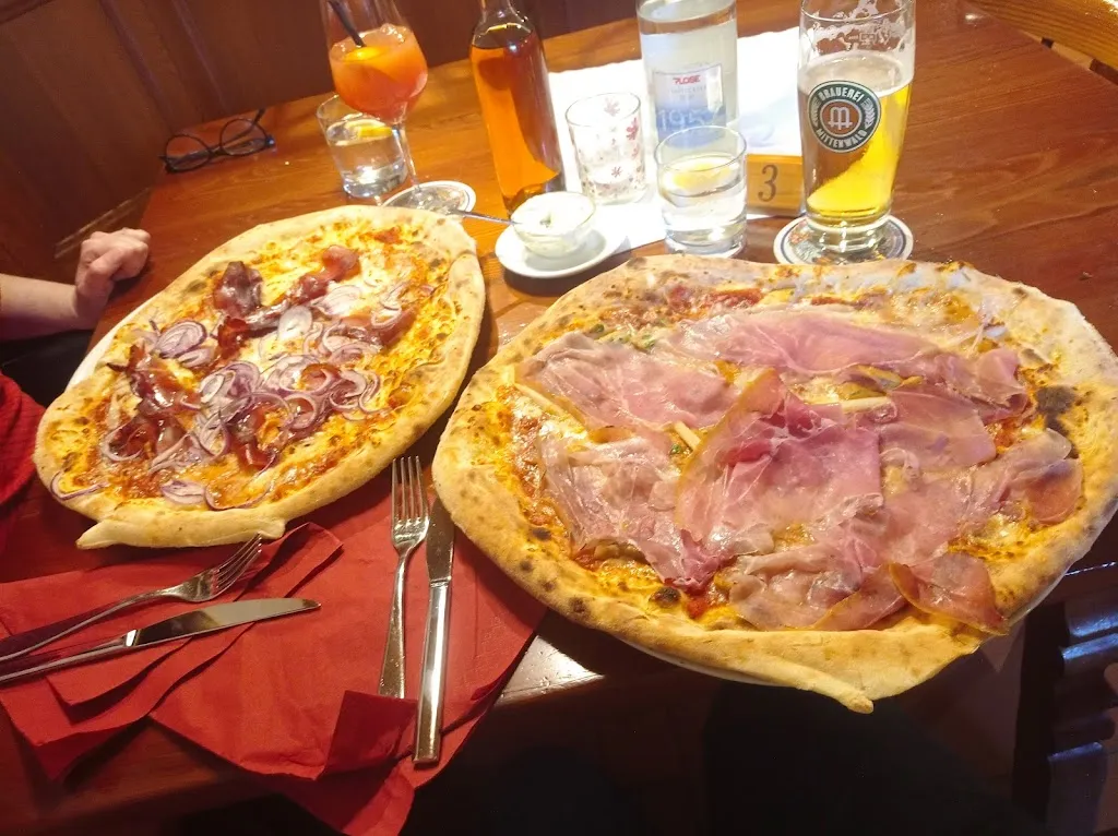 Valkanov Kostadin_Mösl_Merana_review