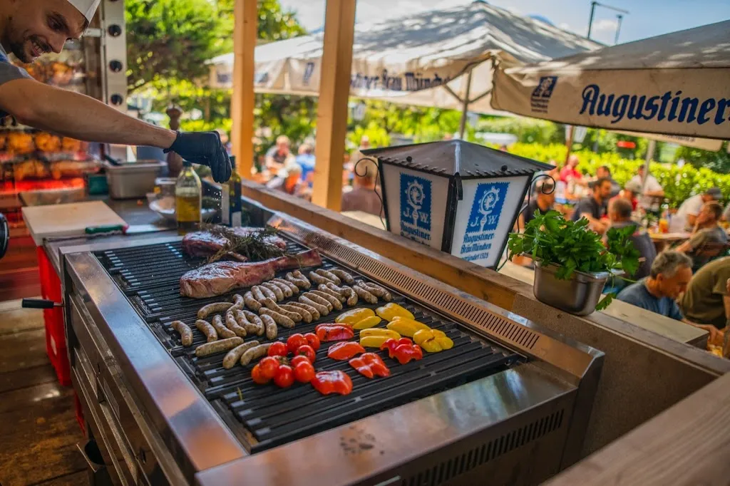 Biergarten Meran I Poligono I Ristorante & Pizzeria_Merana_slider_image_1