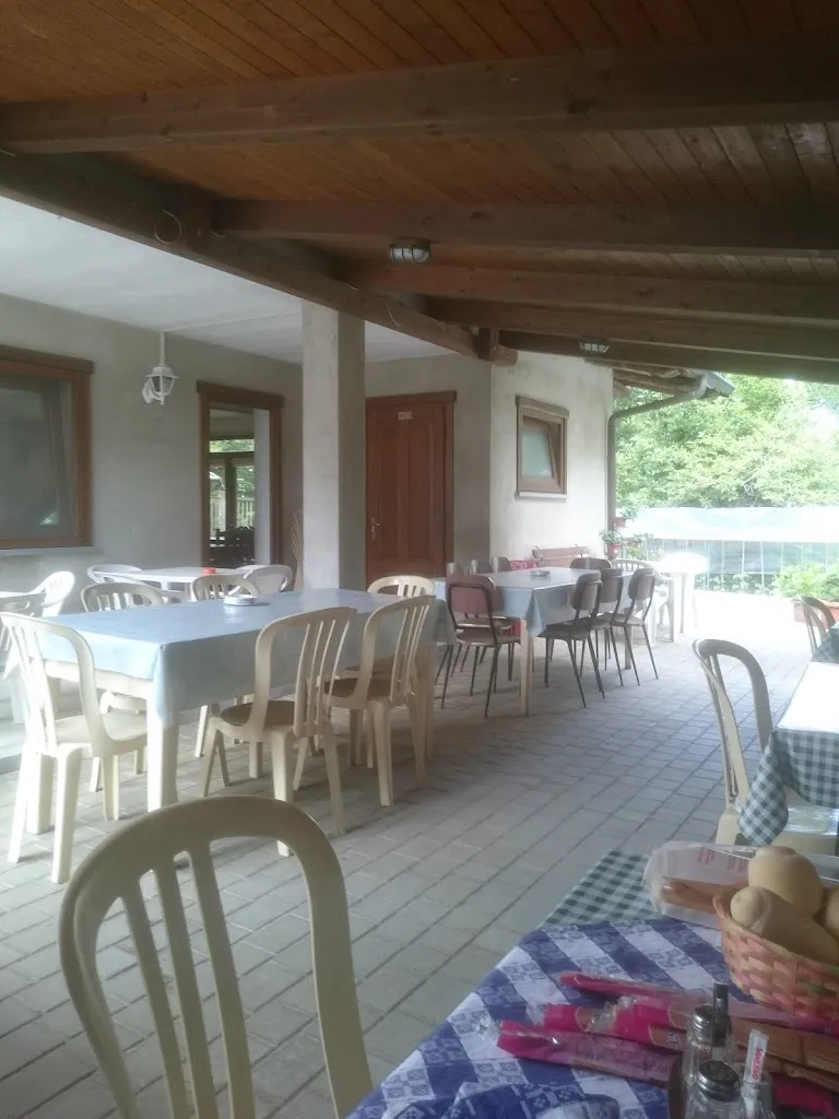 Trattoria La Cascina restaurant in Miagliano