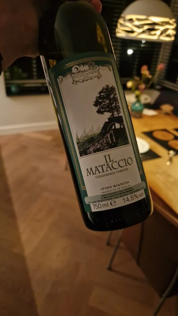 Andre Hoeben_The Roccolo Di Mezzomeric_Mezzomerico_review