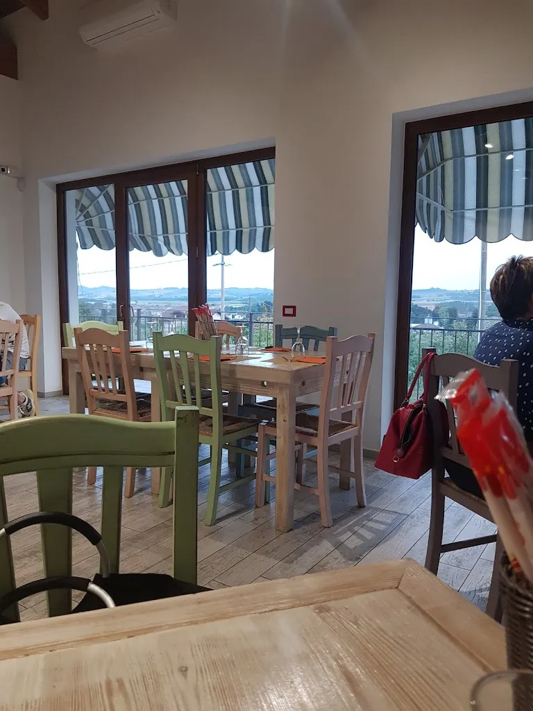 Country Sport Village S.S.D. a R.L. restaurant in Mirabello Monferrato