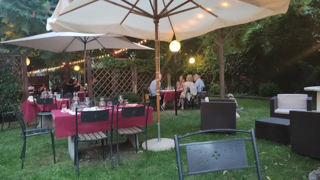 Maria de francisco de miguel_Da Camillo_Mompantero_review