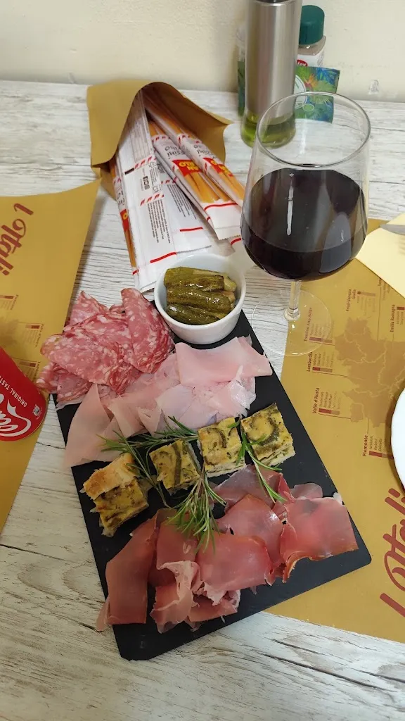 Olga Tarasevich_SOAMS Mombaruzzo_Mombaruzzo_review