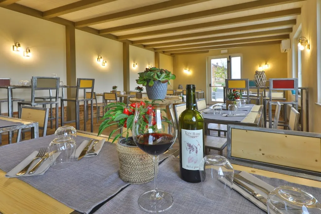 Tere Ruse Agriturismo Biologico e Cantina restaurant in Mombaruzzo
