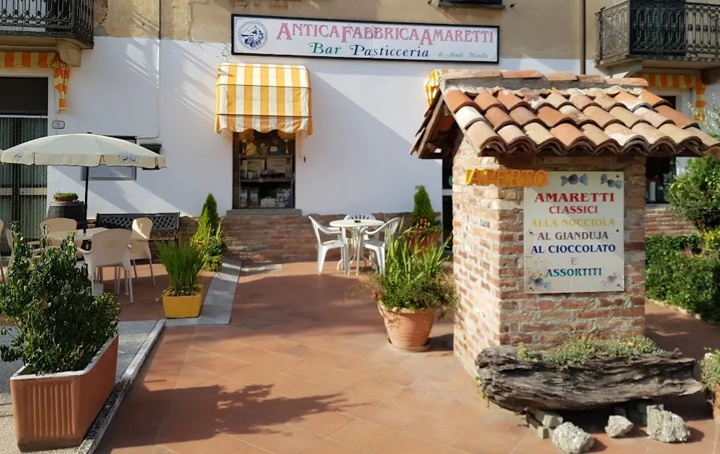 Mauro Ghiglione_Amaretti Di Mombaruzzo_Mombaruzzo_review