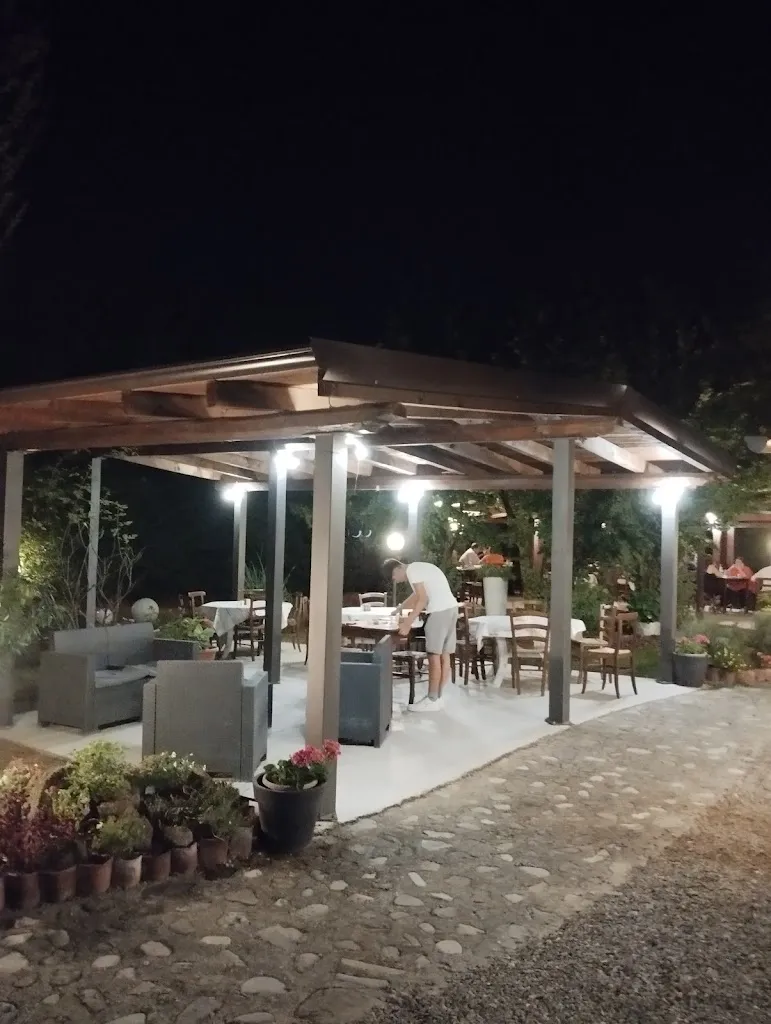 La Nuova Valle Pic-Nic restaurant in Momperone