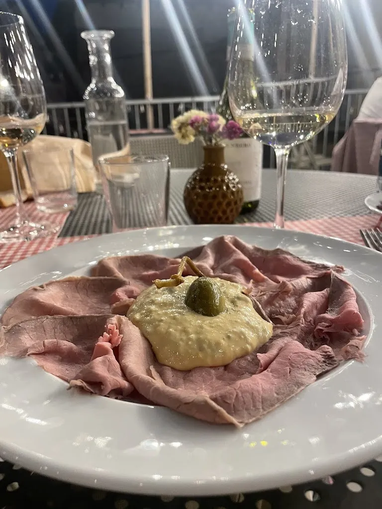 Gaia Scarletti_Osteria il Caveau_Monastero Bormida_review