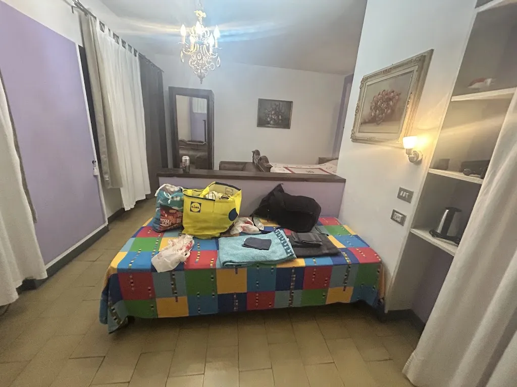 Sheila Irakoze_Fattoria del Pino_Miasino_review