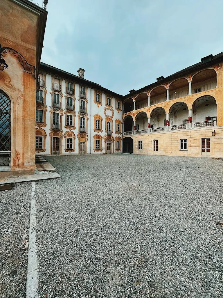 Francesco_Villa Nigra_Miasino_review