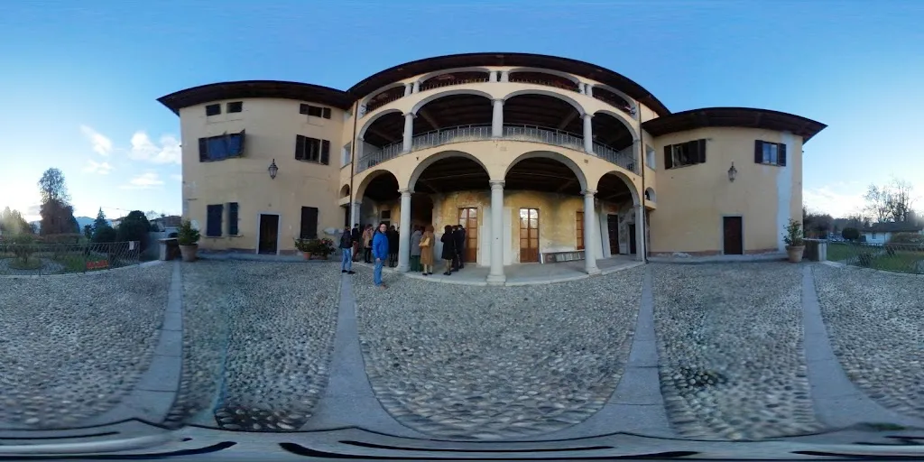 Alberto DOZZO_Villa Nigra_Miasino_review