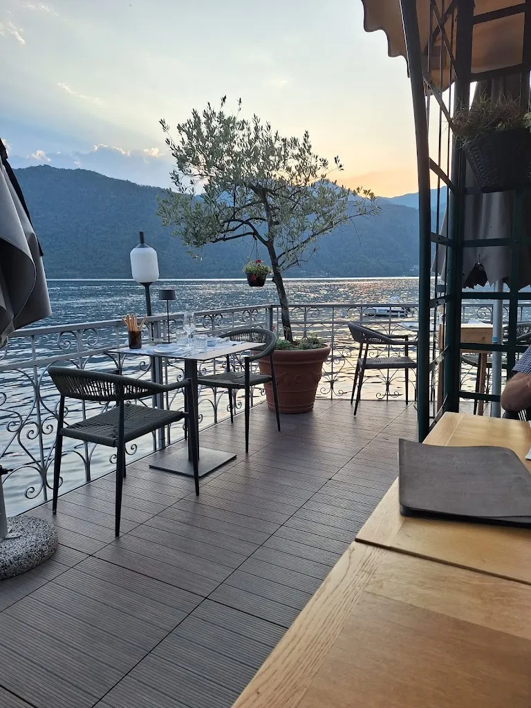 Hotel Ristorante Giardinetto_Miasino_slider_image_2