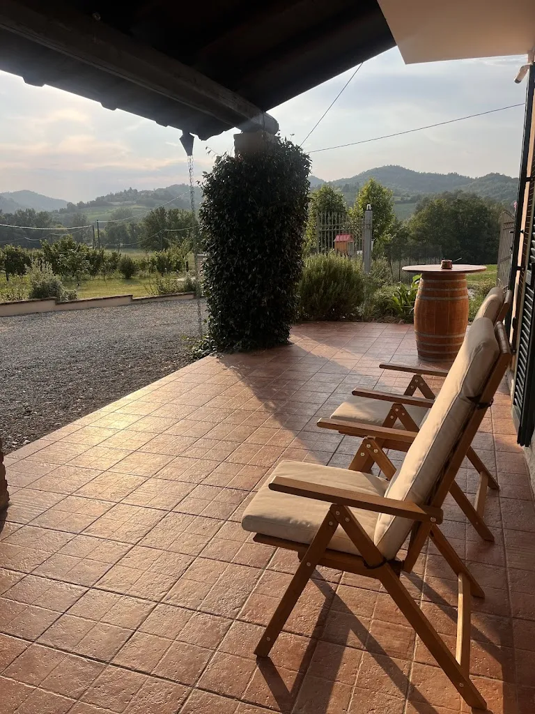 Barot home restaurant restaurant in Moncestino