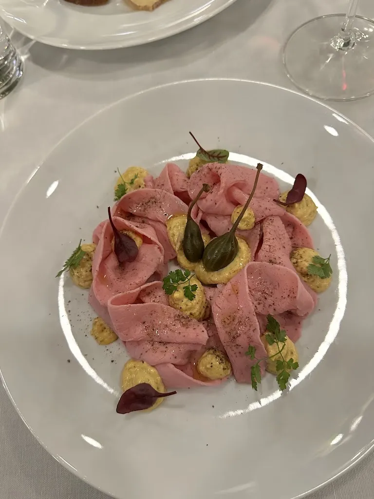 Robert Muscat_Restaurant Godezia_Moncalvo_review