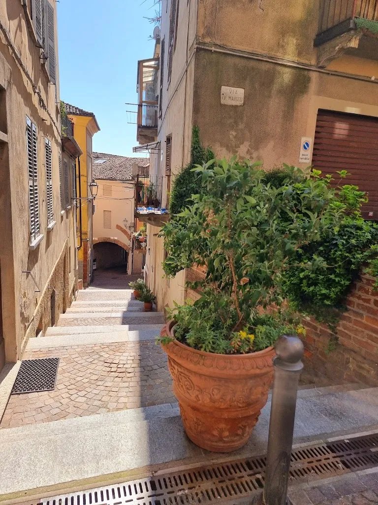 Moncalvo_Moncalvo_slider_image_2