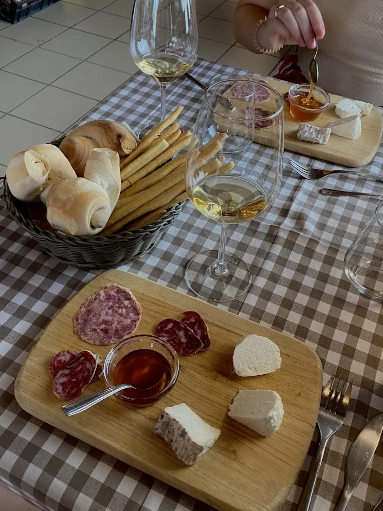 Michelle Hämmerli_Cascina Valeggia_Moncalvo_review