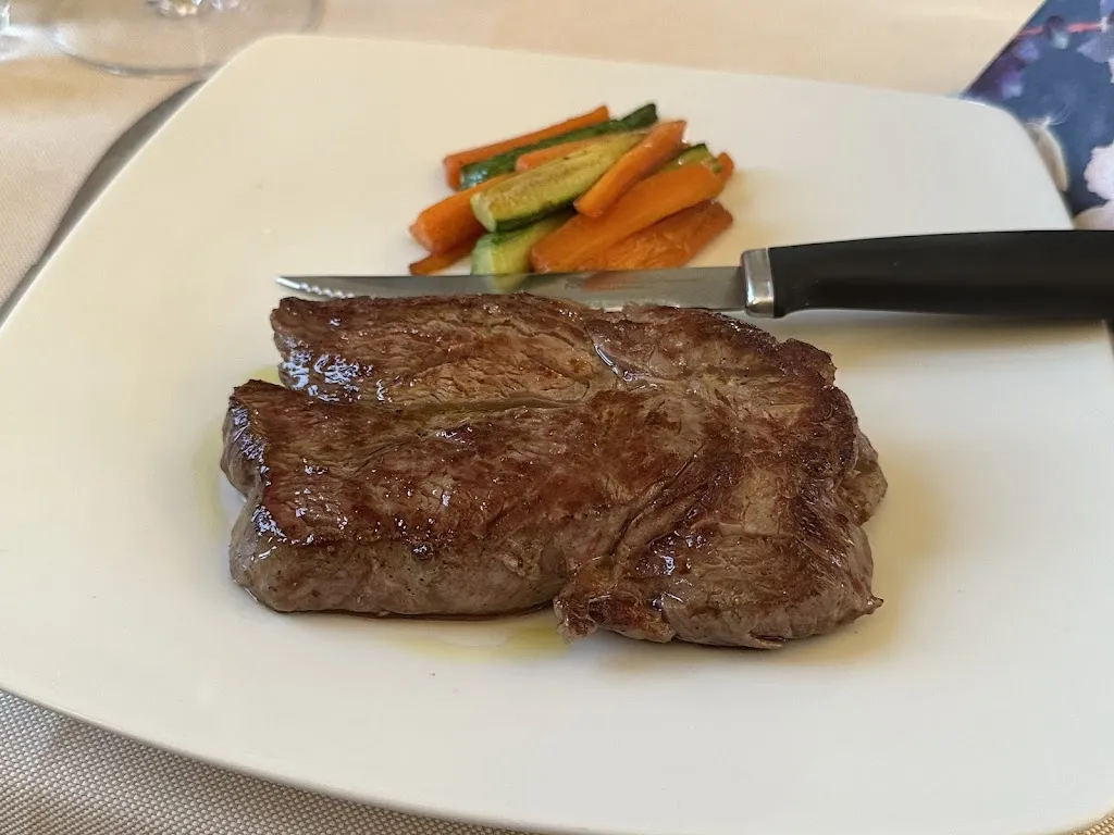 Grace Wu_Osteria Giro Di Vite_Monchiero Borgonuovo_review