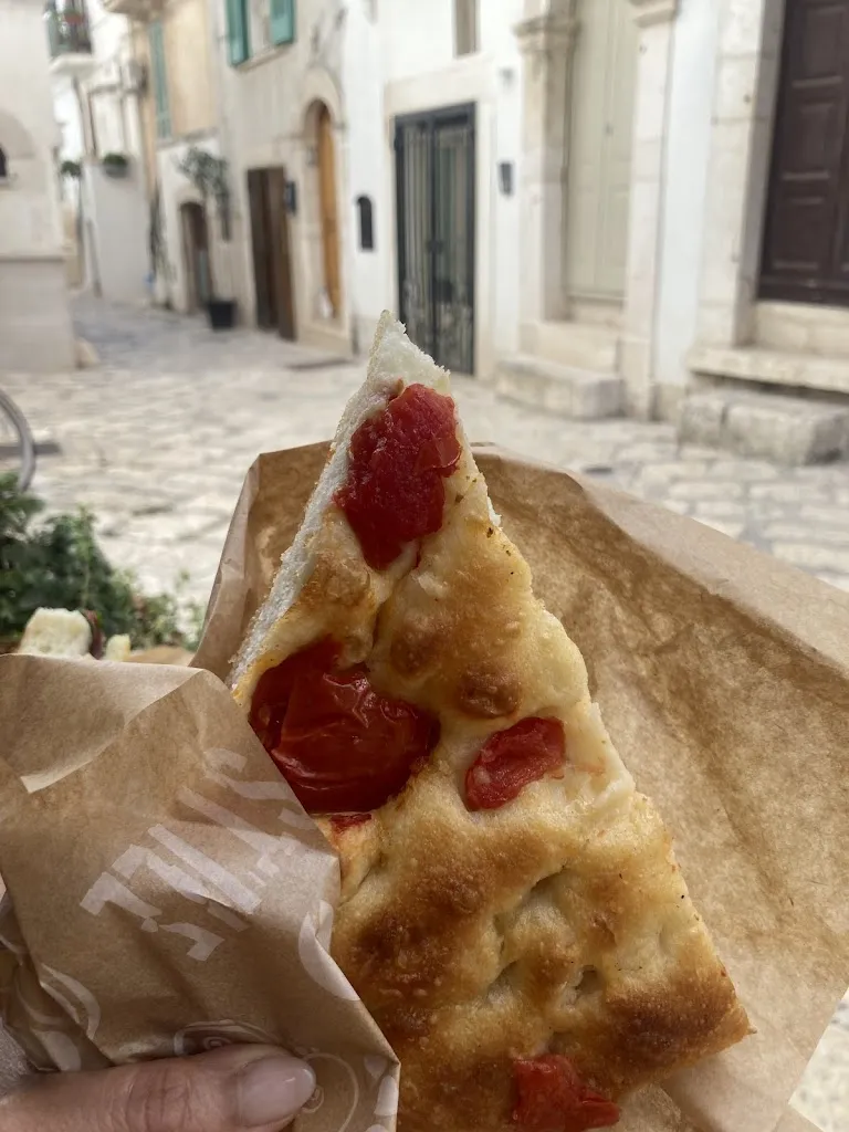 Poom S._Focacceria Barese - Il Torrione_Conversano_review