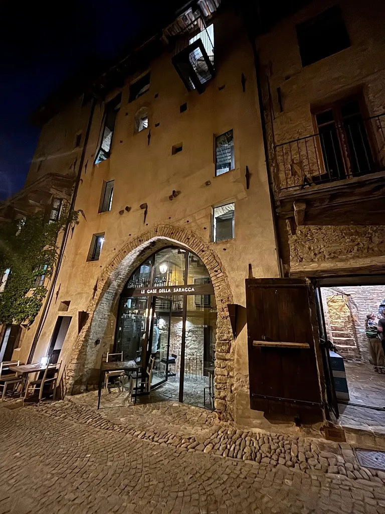 alissa finn_Le Case della Saracca_Monforte d'Alba_review