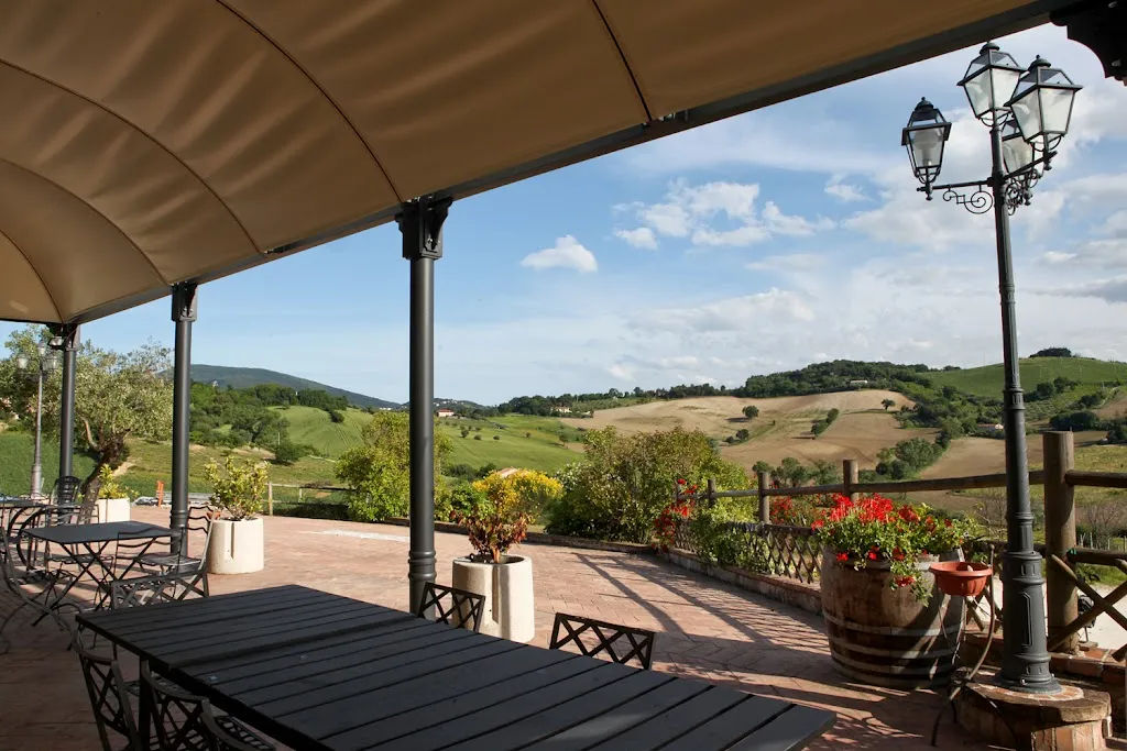 Ristorante AION Moroder restaurant in Montacuto