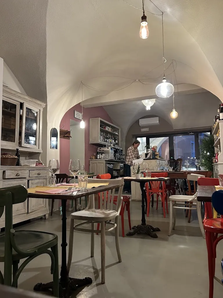 Vicolo Corto Piccola Ristorazione restaurant in Mondovì